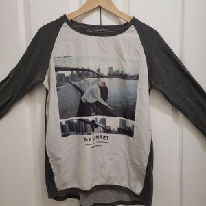4/$20 | Reitmans | NY sunset Long Sleeve